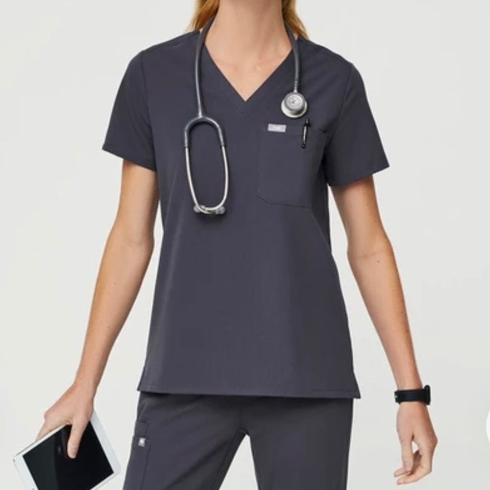 Figs Zamora jogger + Catarina top set, charcoal XS